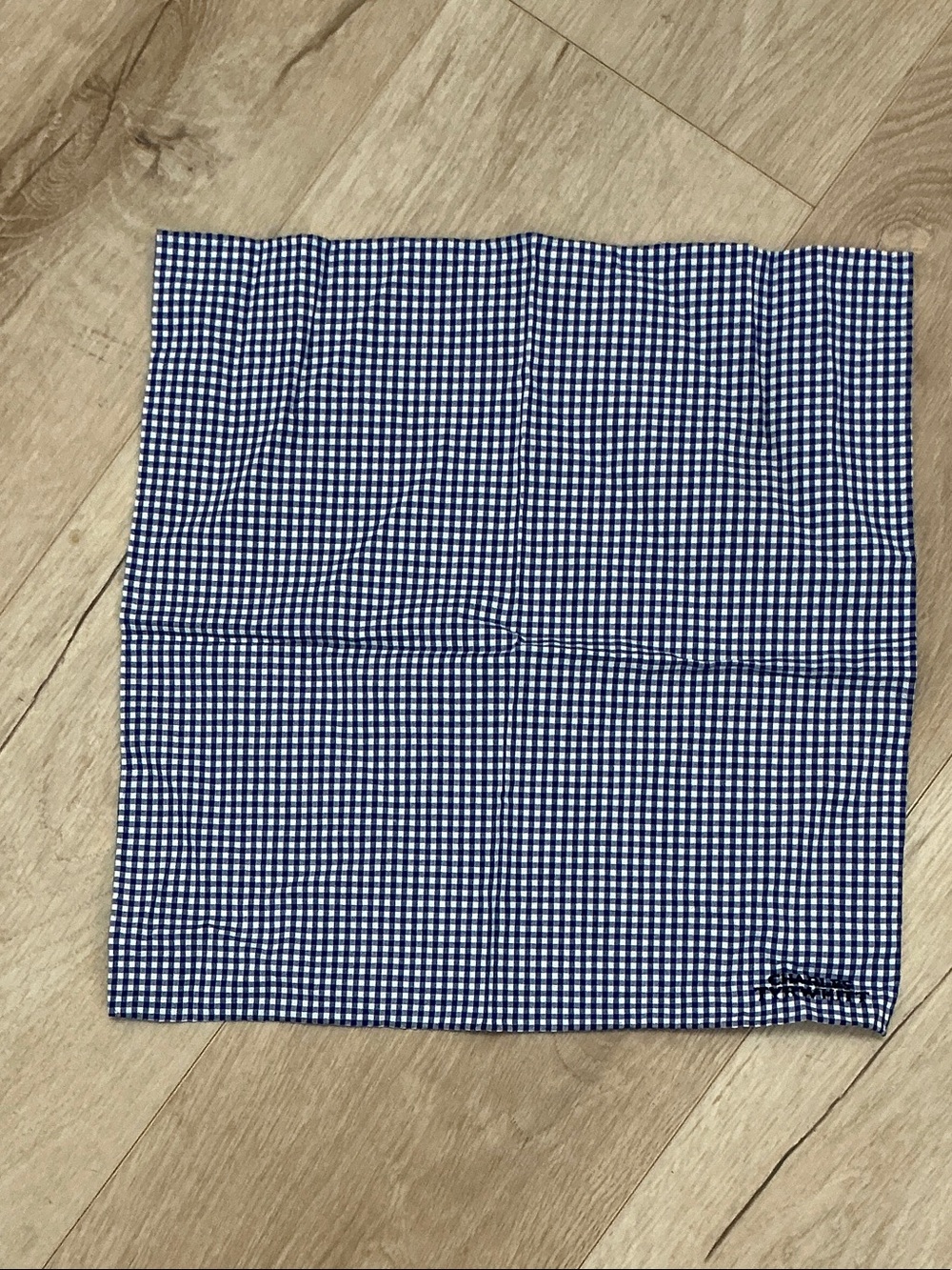 Charles Tyrwhitt Navy and White Gingham Pocket Square